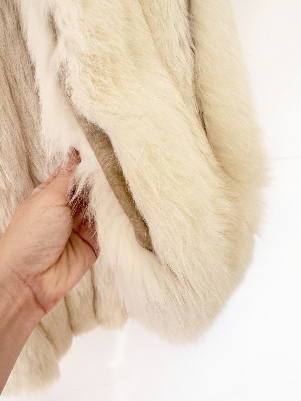 vintage 90s white arctic fox fur plush short coat