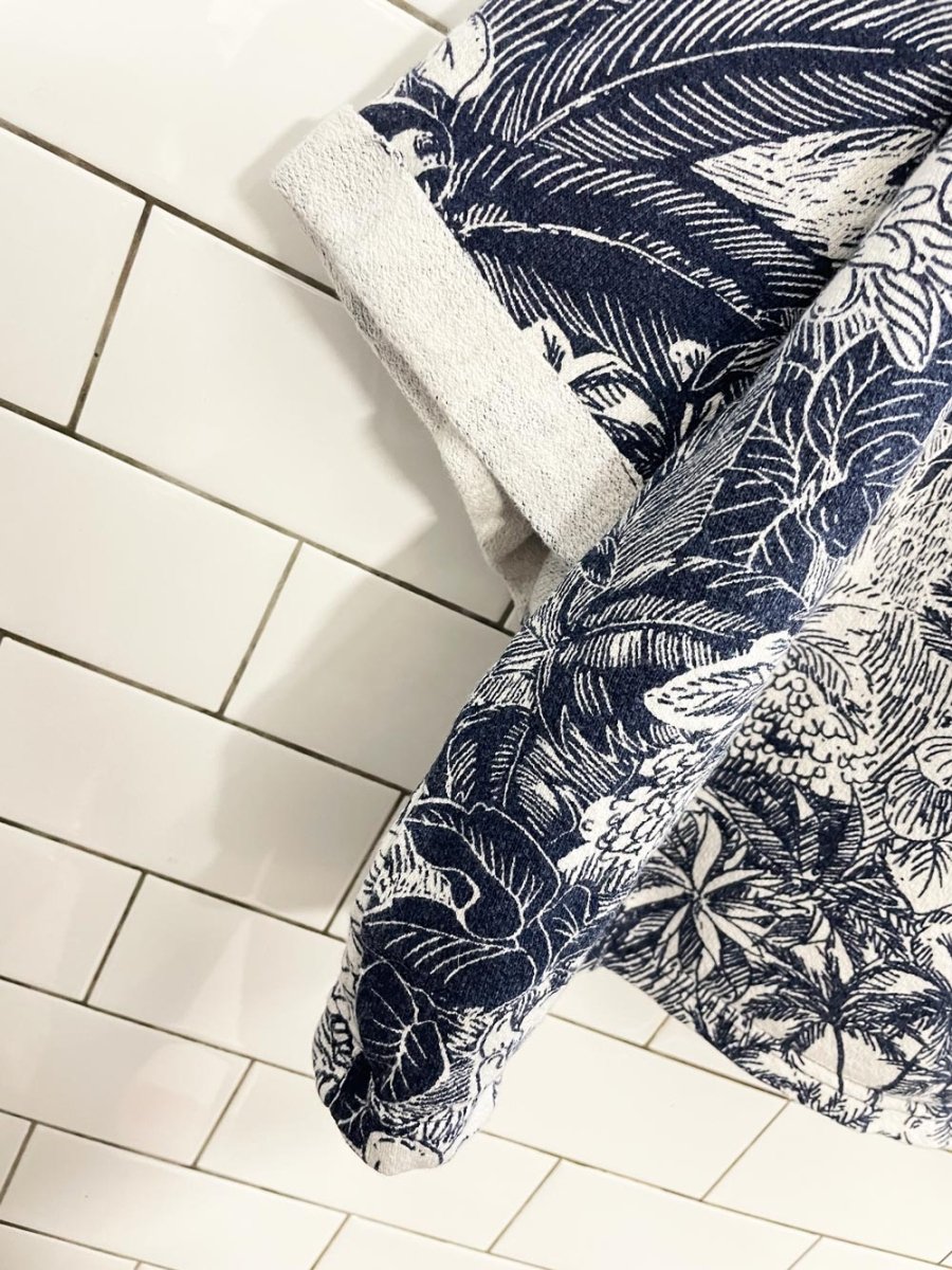 x2 old navy cali fleece tropical print sweat set - good market thrift store