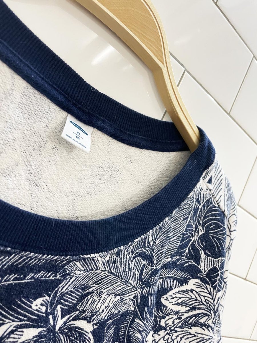 x2 old navy cali fleece tropical print sweat set - good market thrift store