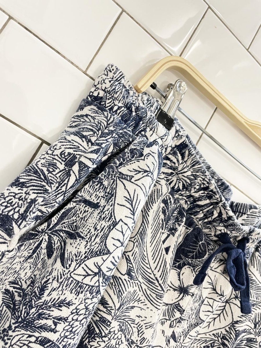 x2 old navy cali fleece tropical print sweat set - good market thrift store