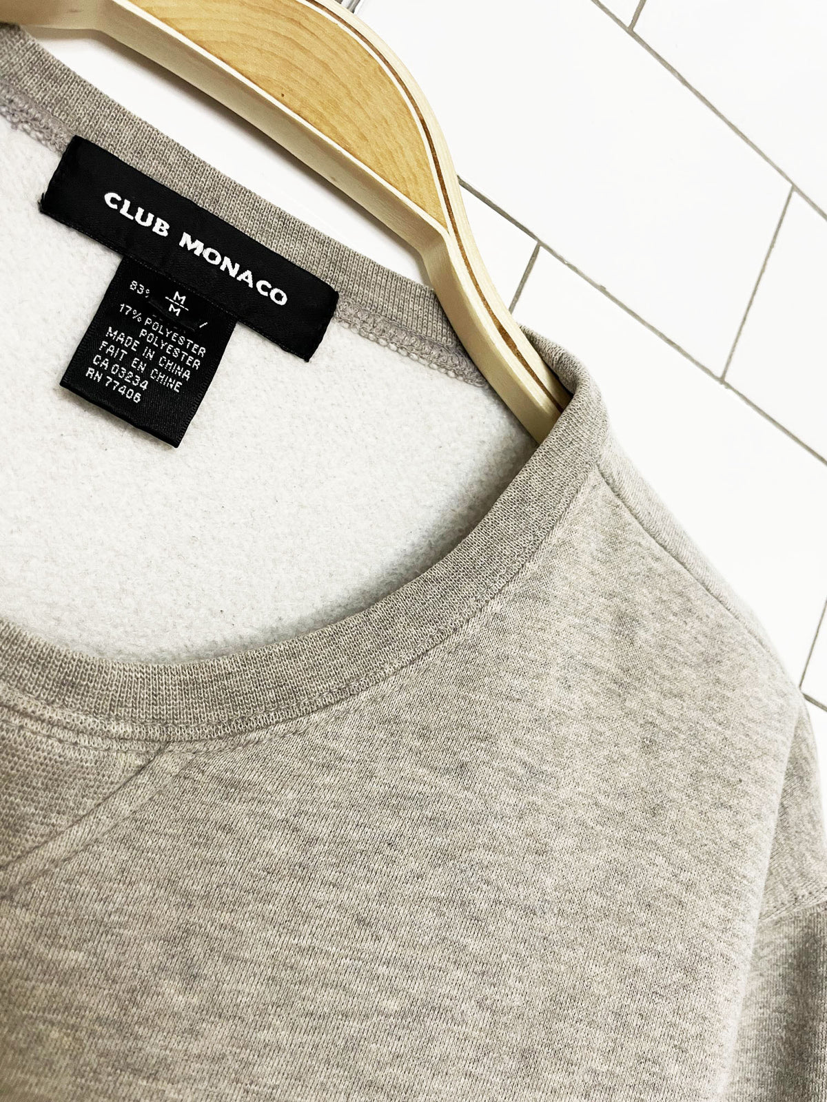 vintage 00s club monaco v-insert minimal boxy sweatshirt