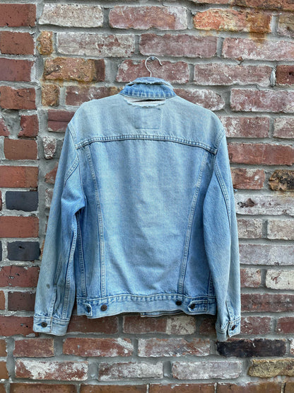 vintage 90s levi's distressed trucker jacket