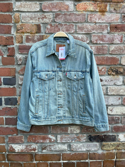 levi's 90s style denim trucker jacket