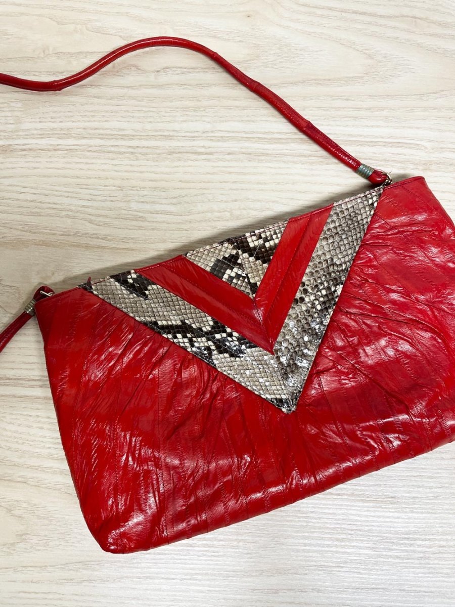 vintage 80s eelskin + snakeskin leather crossbody clutch | suede lining - good market thrift store