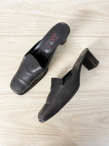 vintage 00s carlos falchi contrast stitch leather mule - good market thrift store