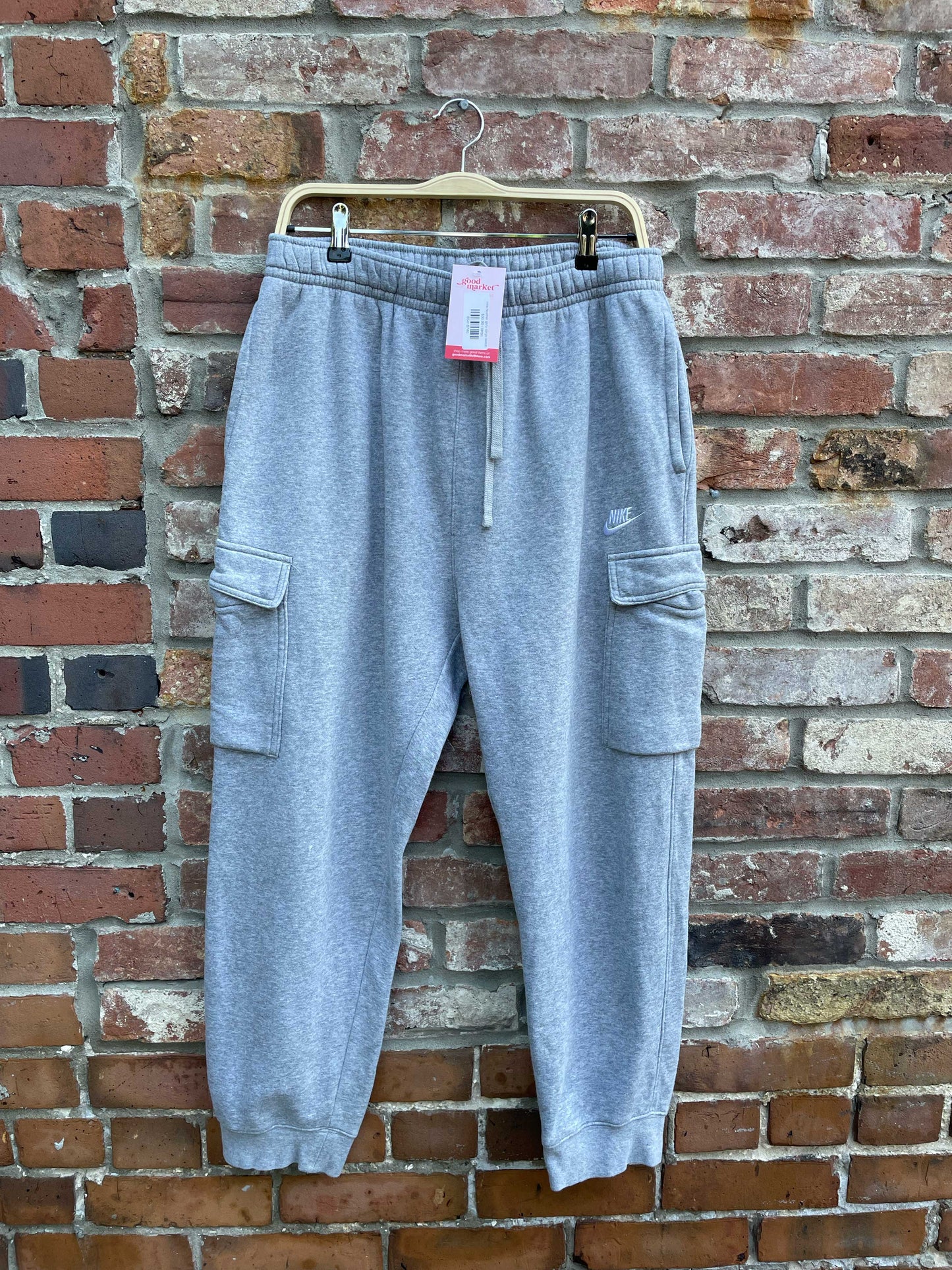 nike heather gery cargo sweats