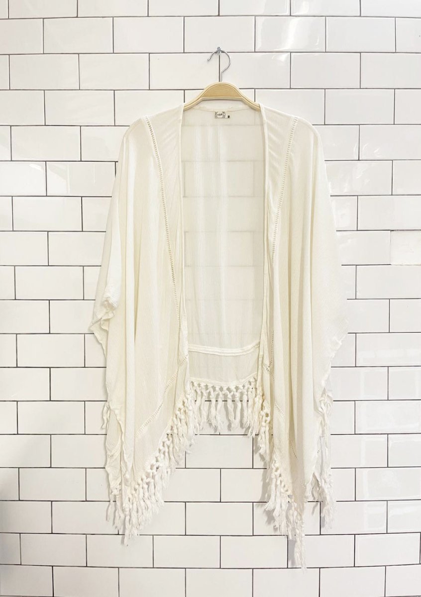 YDE crochet trim fringe beach kimono - good market thrift store