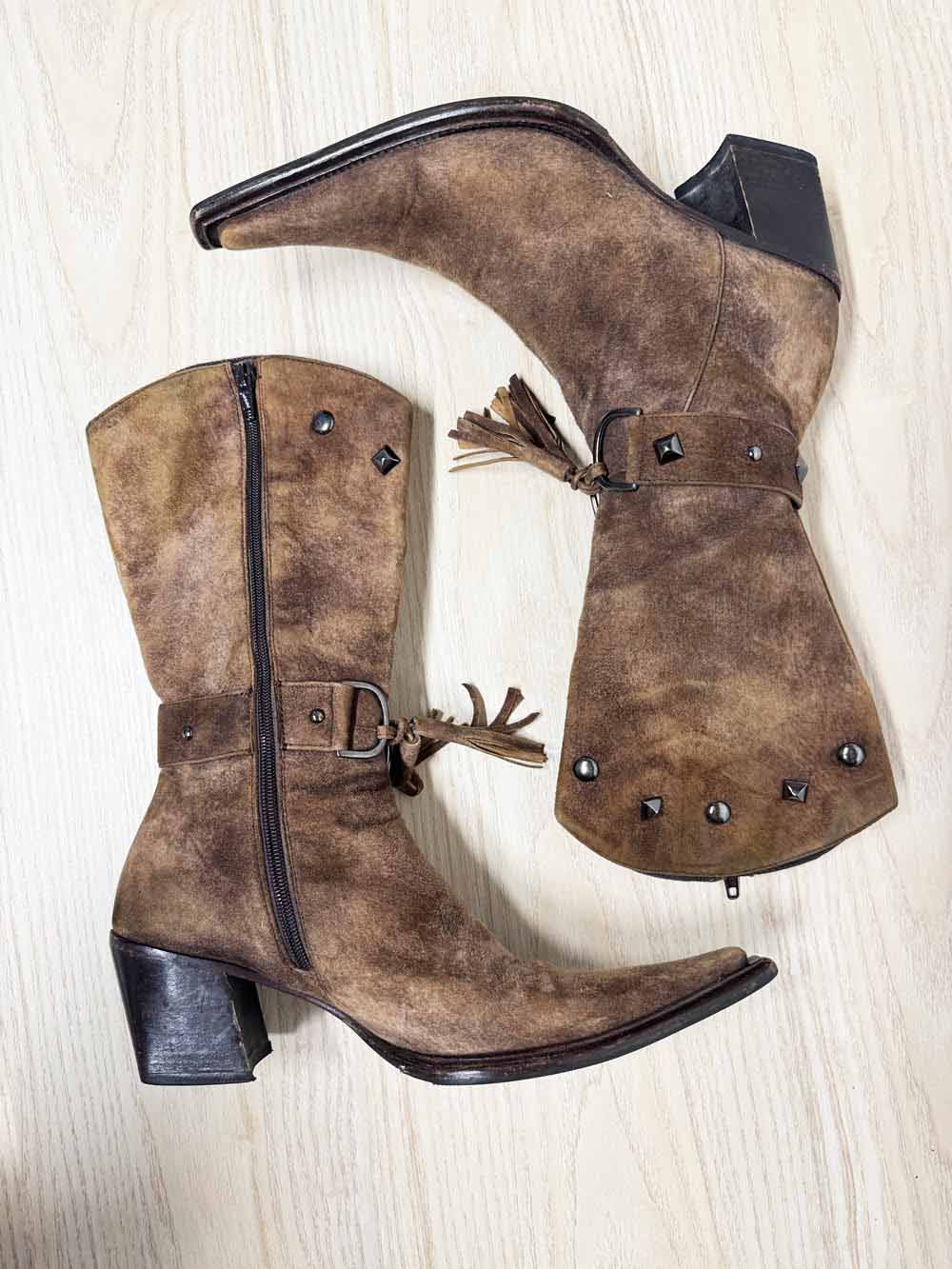 soft suede tassel harness pointed toe western boots | lambskin | made in Italy
