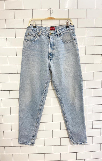 vintage 90s tommy hilfiger baggy tapered freedom jeans - good market thrift store