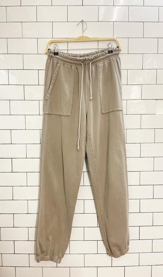 harlow neutral lounge jogger - good market thrift store