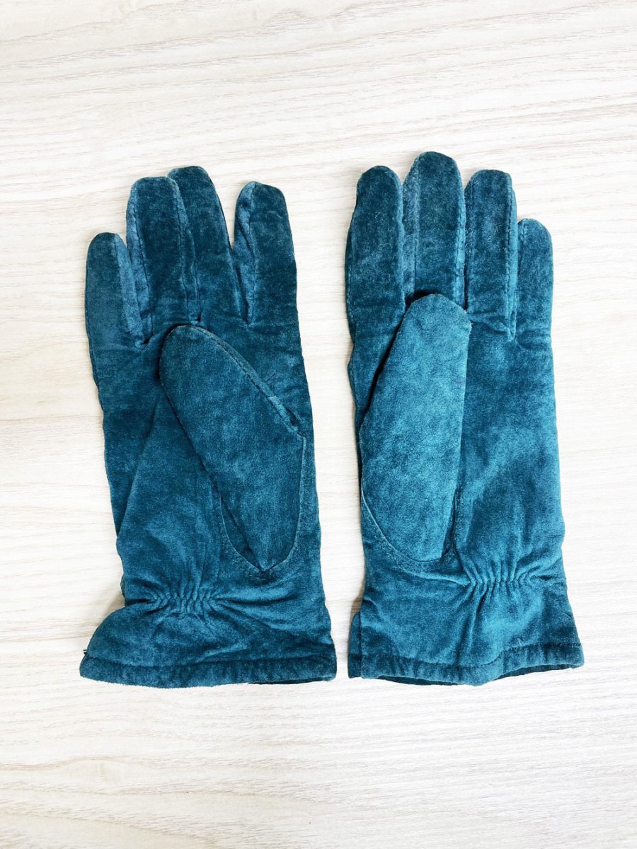 vintage suede driving gloves - good market thrift store