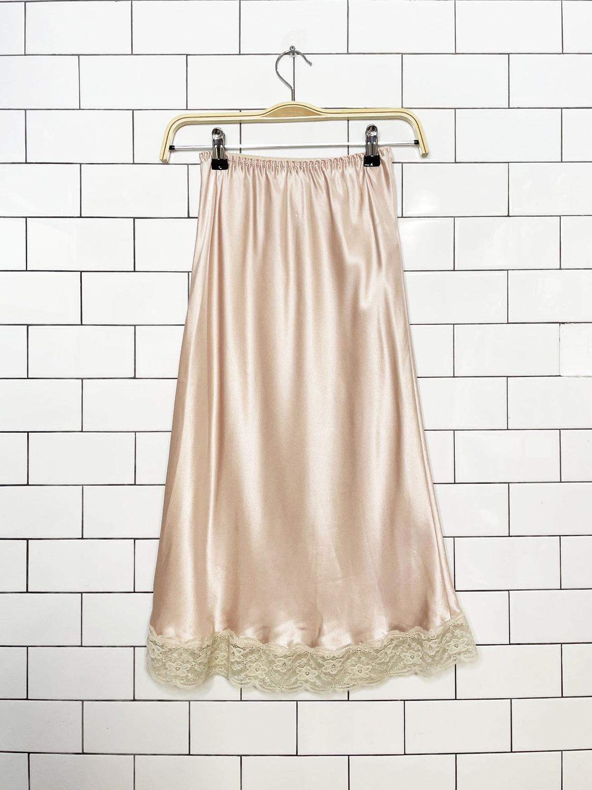 vintage lindsey roscoe for farr west satin lace trim midi slip skirt | made in usa