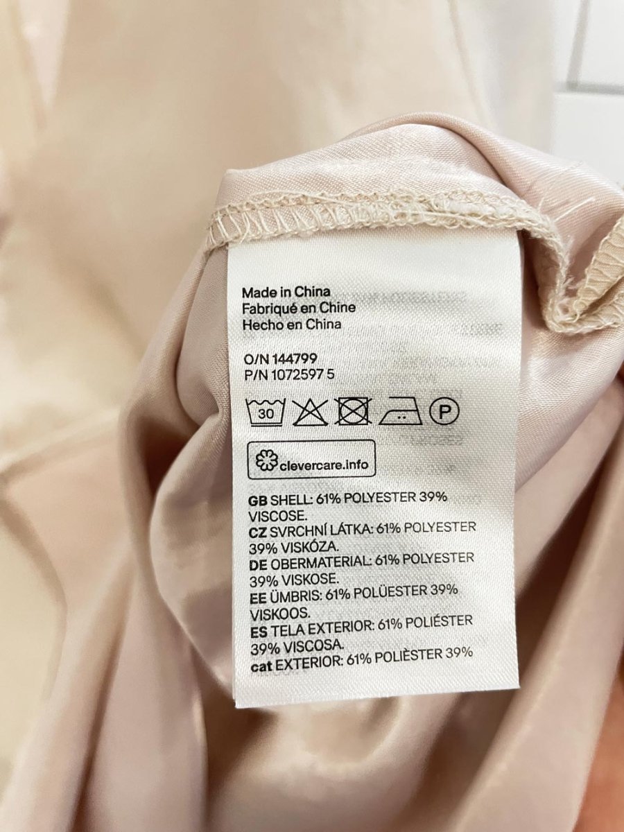 h&m 2025 champagne satin deep v balloon sleeve oversized blouse - good market thrift store