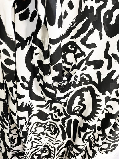 abstract paintbrush art oversized hooded kimono - style belted robe - good market thrift store