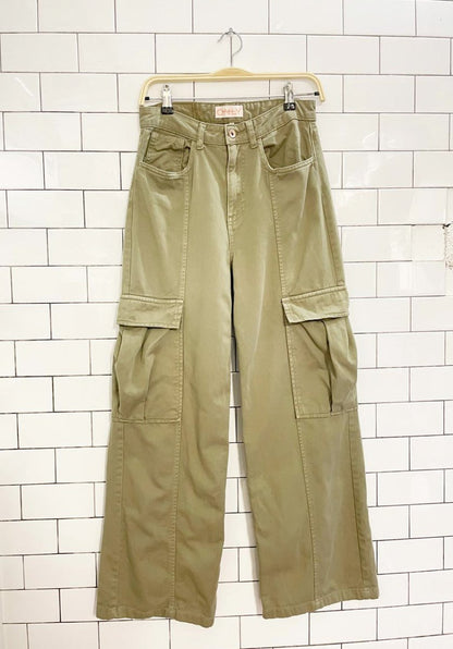 only hope super high rise wide leg cargo pant - good market thrift store