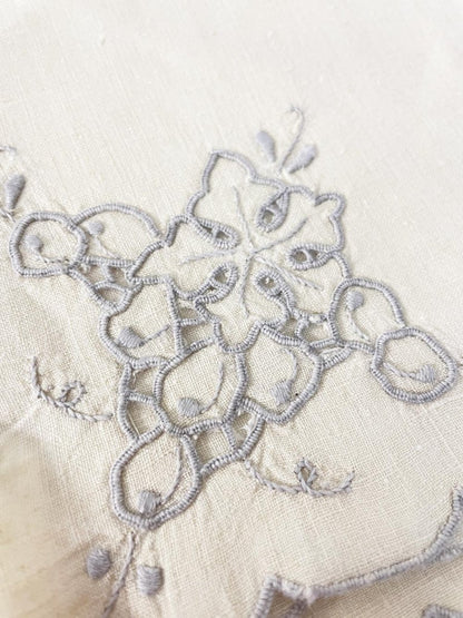 x4 vintage linen embroidered napkins - good market thrift store