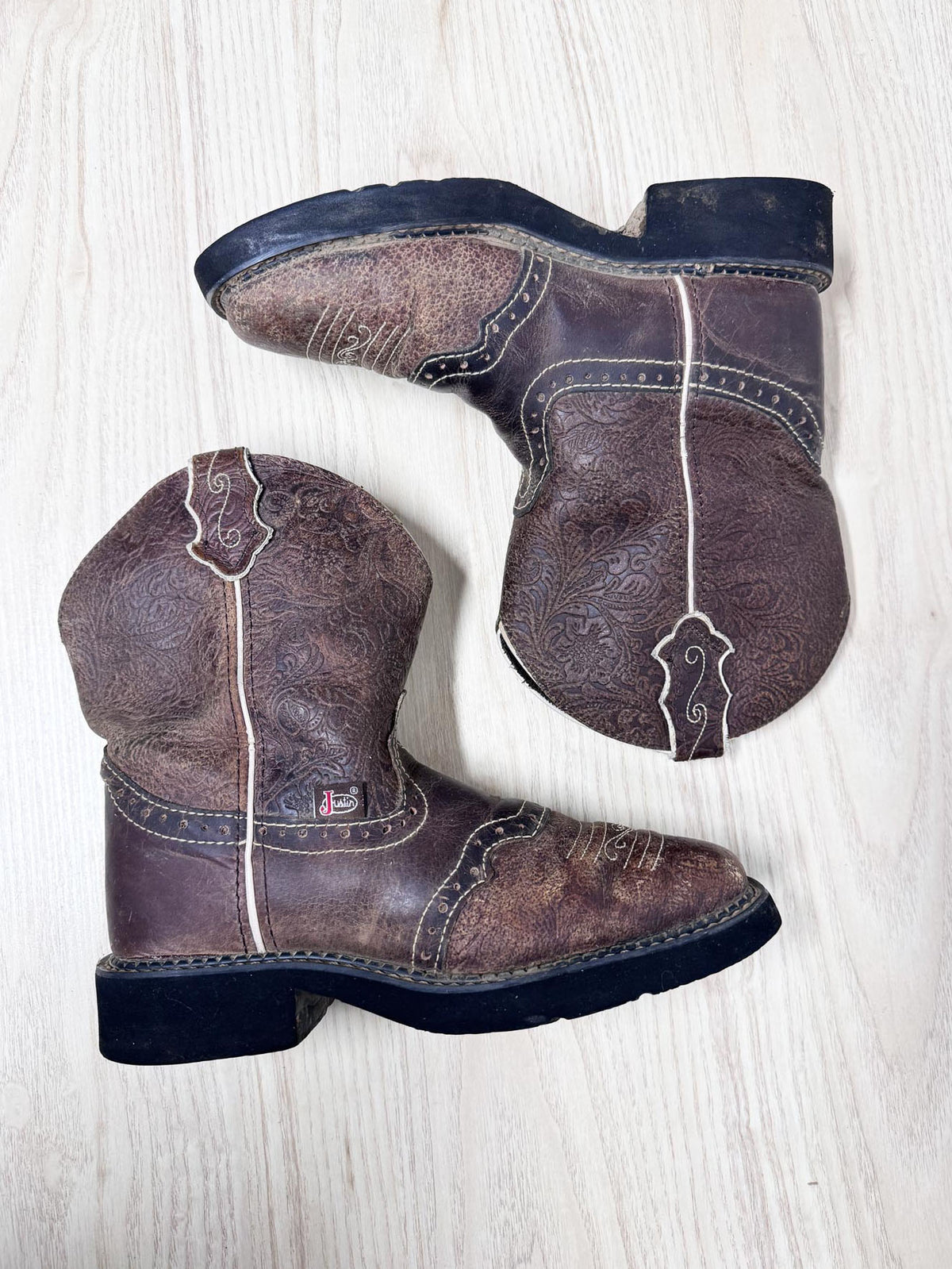 y2k justin gypsy leather western square toe short cowboy boot