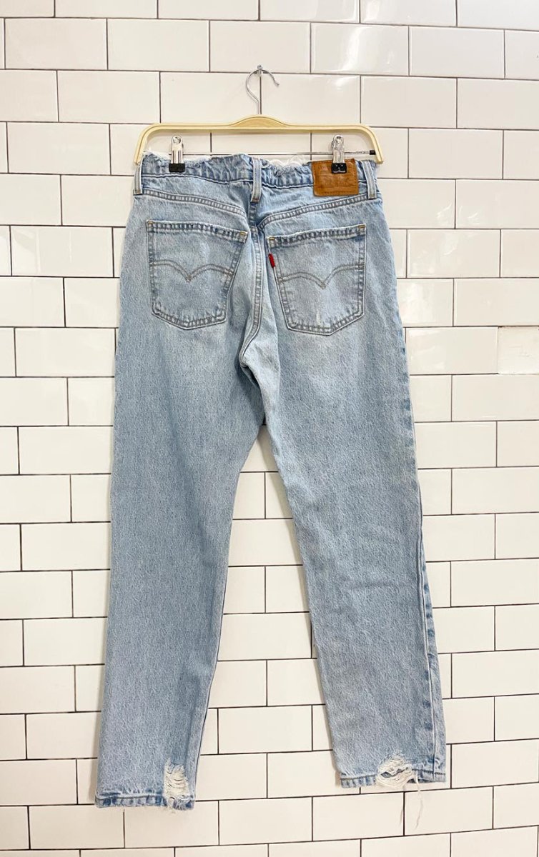 levis middy straight jeans - good market thrift store