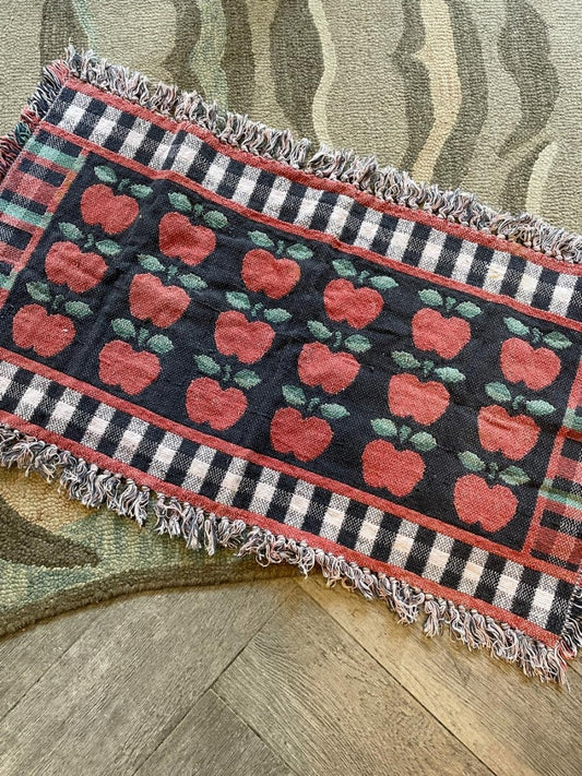 vintage 90s apple woven rug - good market thrift store