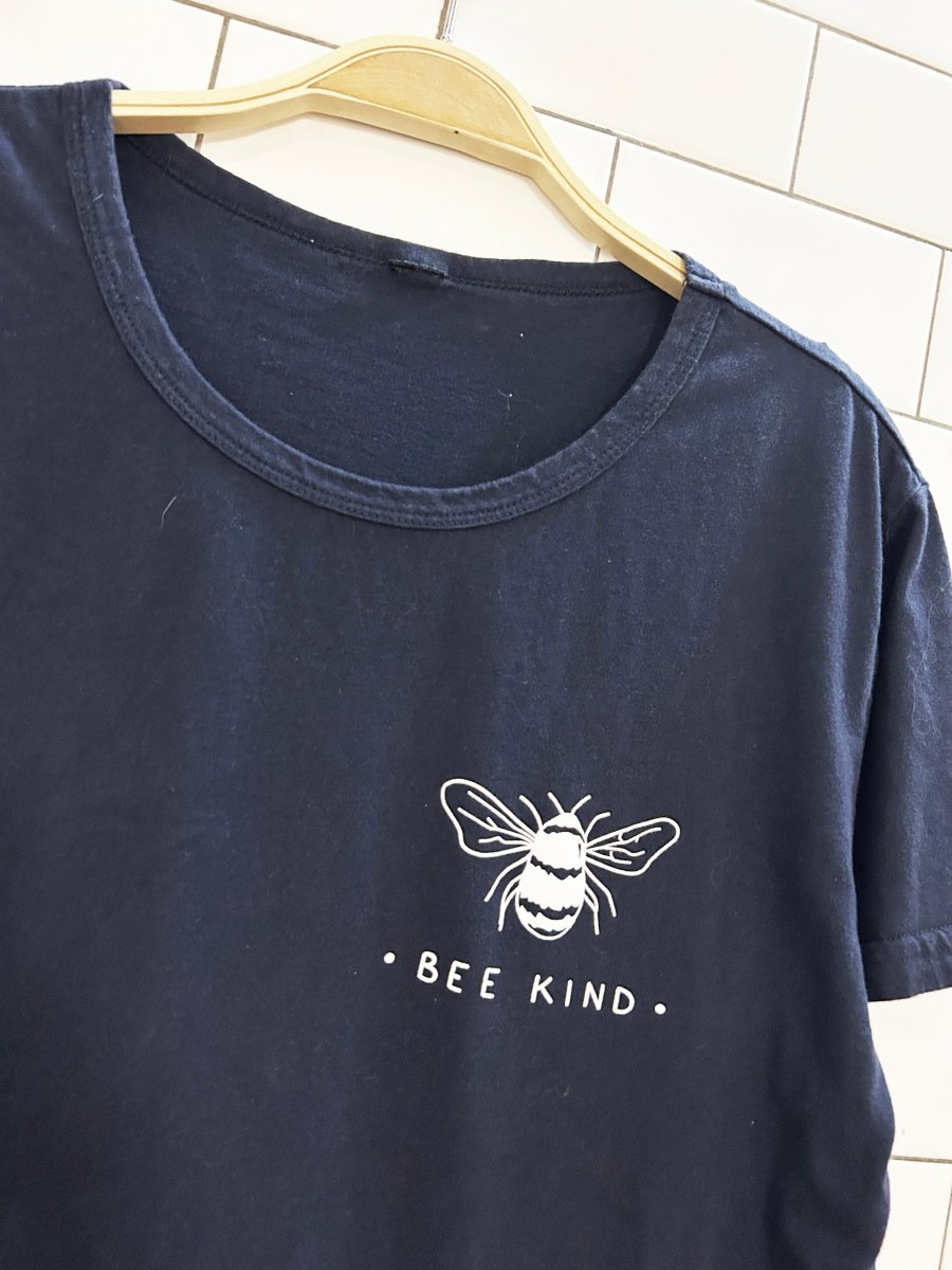 bee kind relaxed graphic tee - good market thrift store
