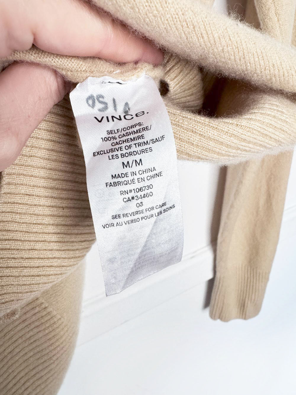 vince 100% cashmere knit ruched side sweater