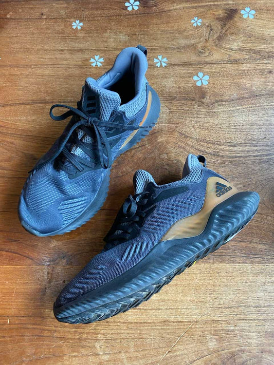adidas alphabounce sneakers - W9/M7.5
