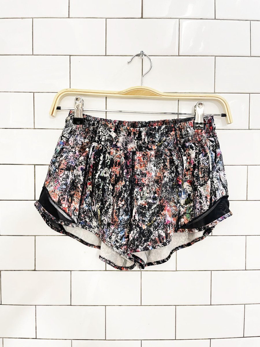 lululemon 2019 hotty hot short 2.5" swift - good market thrift store