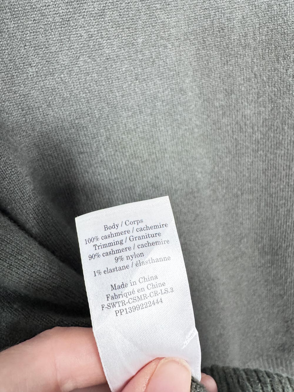 everlane 100% cashmere knit crewneck sweater