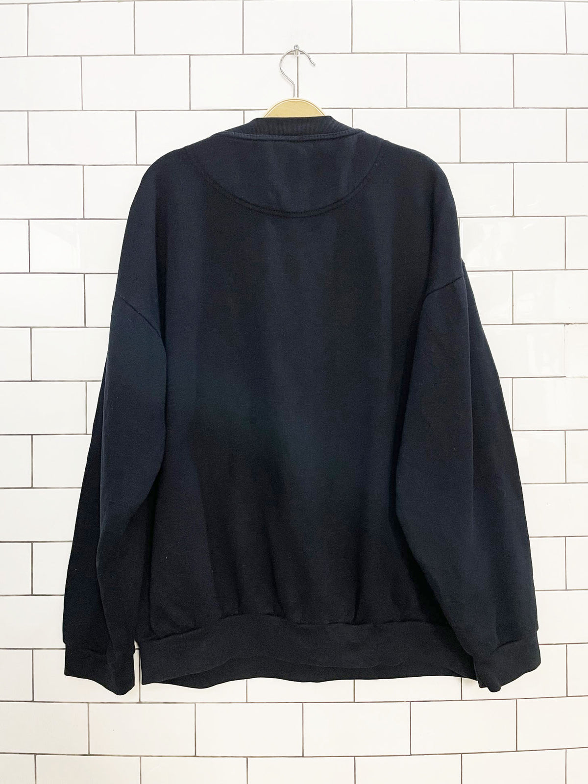 vintage sapin wolf scene fleece sweatshirt
