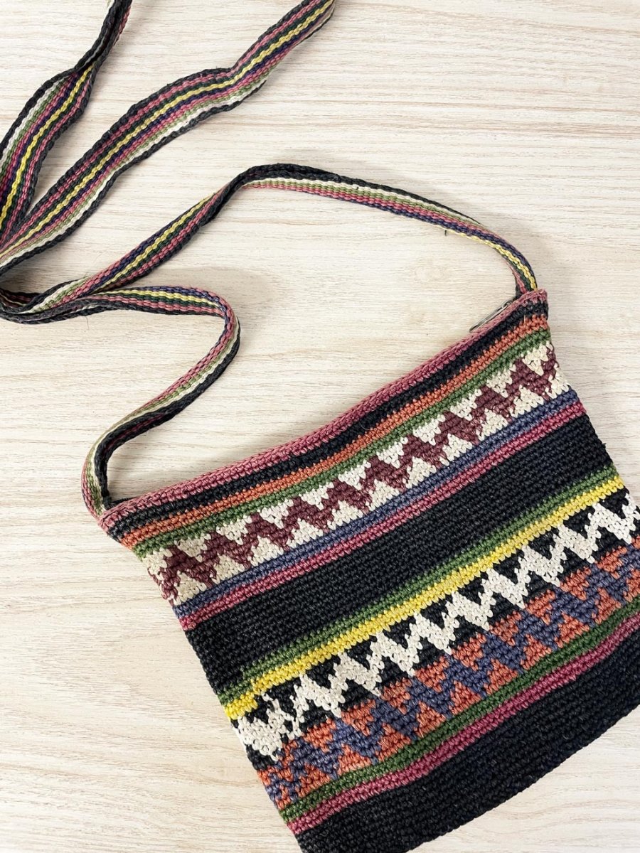 vintage 90s woven boho crossbody bag - good market thrift store