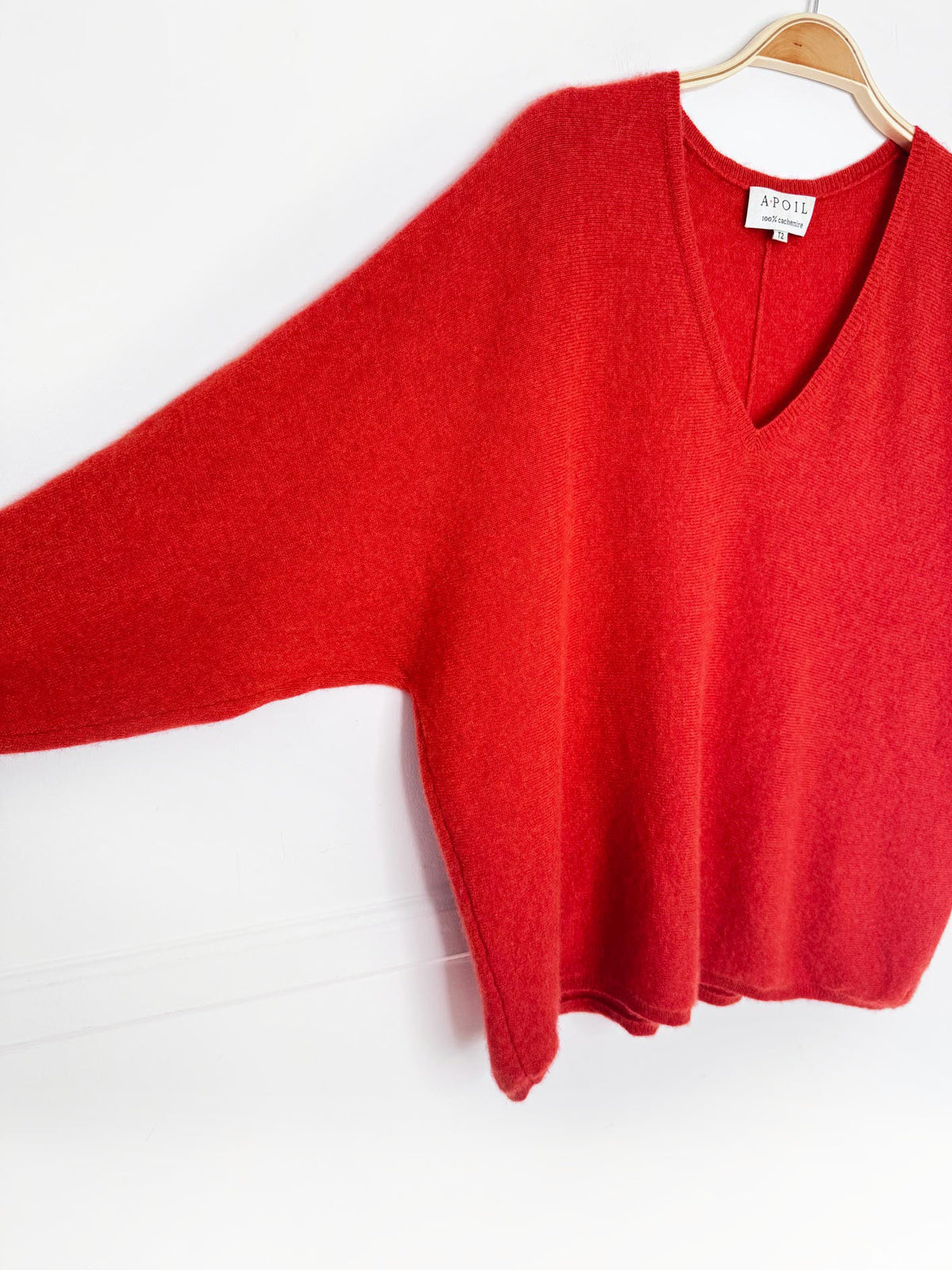 apoil 100% cashmere knit oversized boxy v-neck sweater