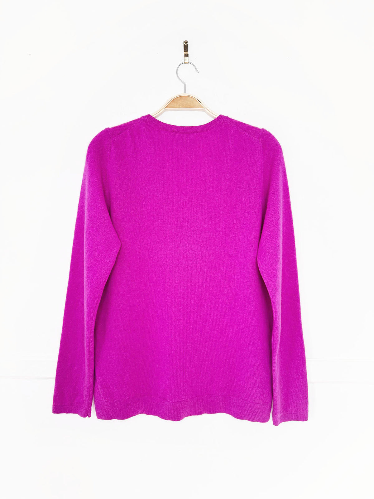 ann taylor 100% cashmere knit v-neck sweater