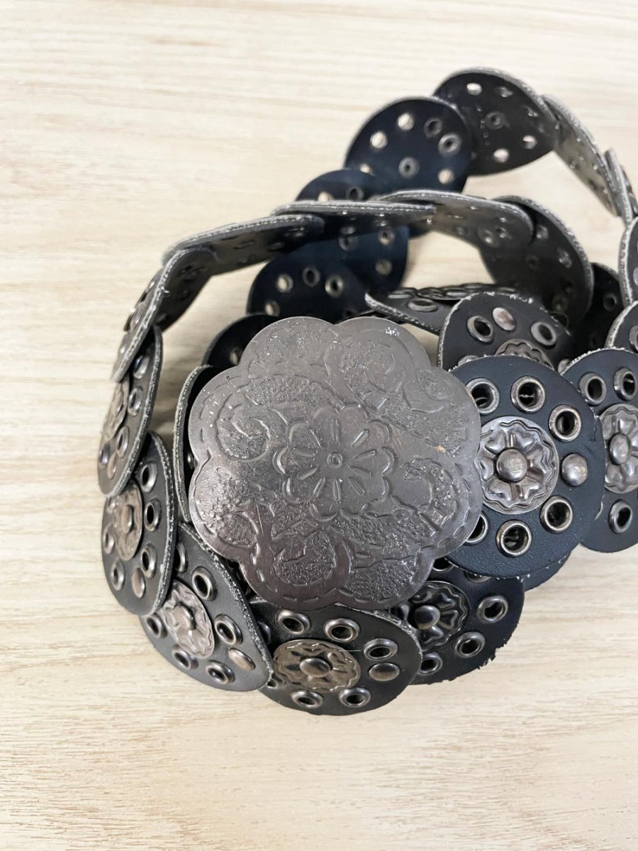 y2k studded circles faux leather belt - good market thrift store