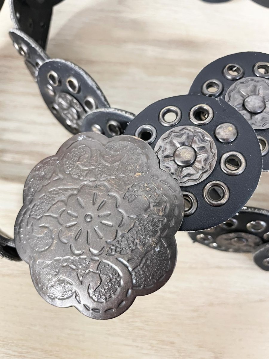 y2k studded circles faux leather belt - good market thrift store