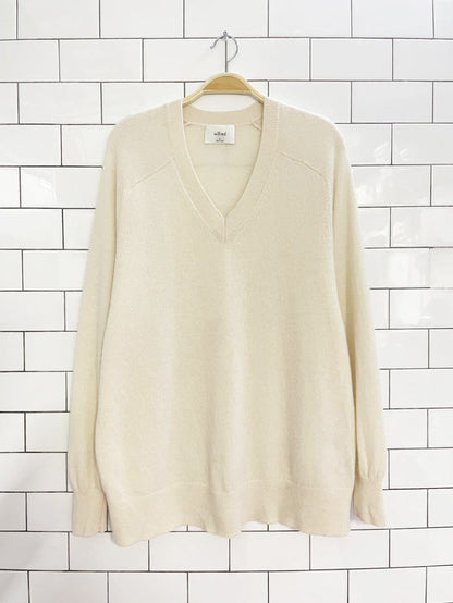 wilfred 100% cashmere nobility liteluxe oversized sweater | aritzia - good market thrift store