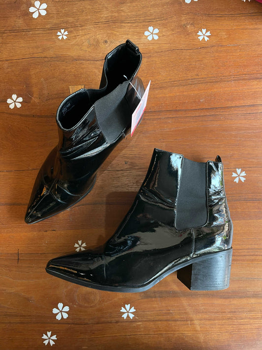 eloquii rockit patent leather heeled boot