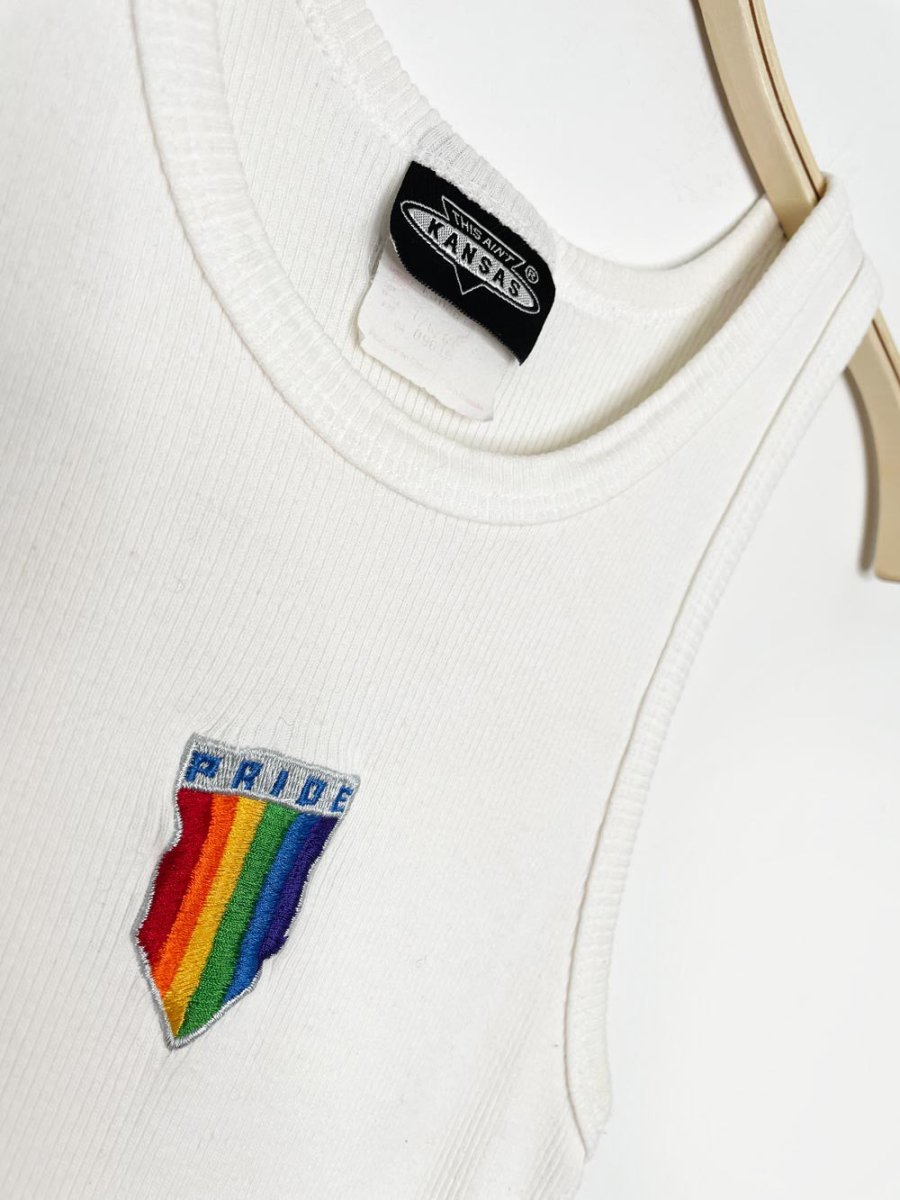 vintage 00s this ain't kansas pride shield ribbed tank top - good market thrift store
