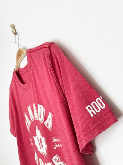 vintage 00s roots x canada day graphic tee - good market thrift store