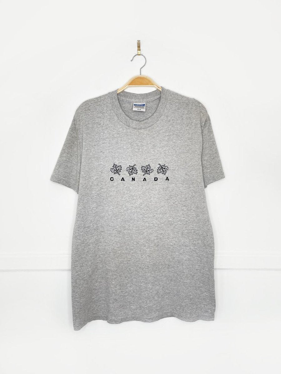 vintage 90s minimal canada day embroidered tee - good market thrift store