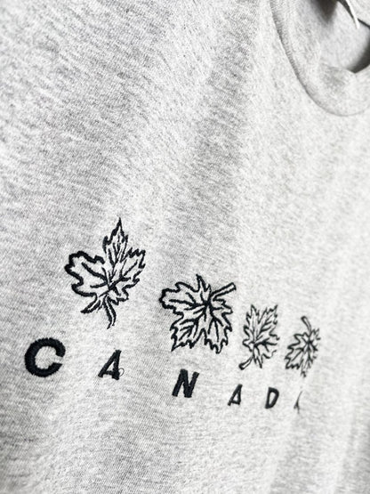 vintage 90s minimal canada day embroidered tee - good market thrift store