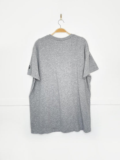 roots canada pride rainbow maples graphic tee - good market thrift store