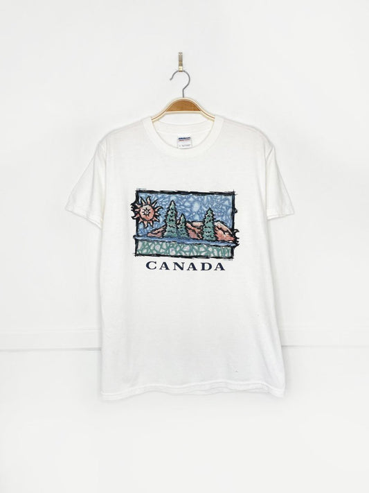vintage 00s canada nature scene graphic tee - good market thrift store