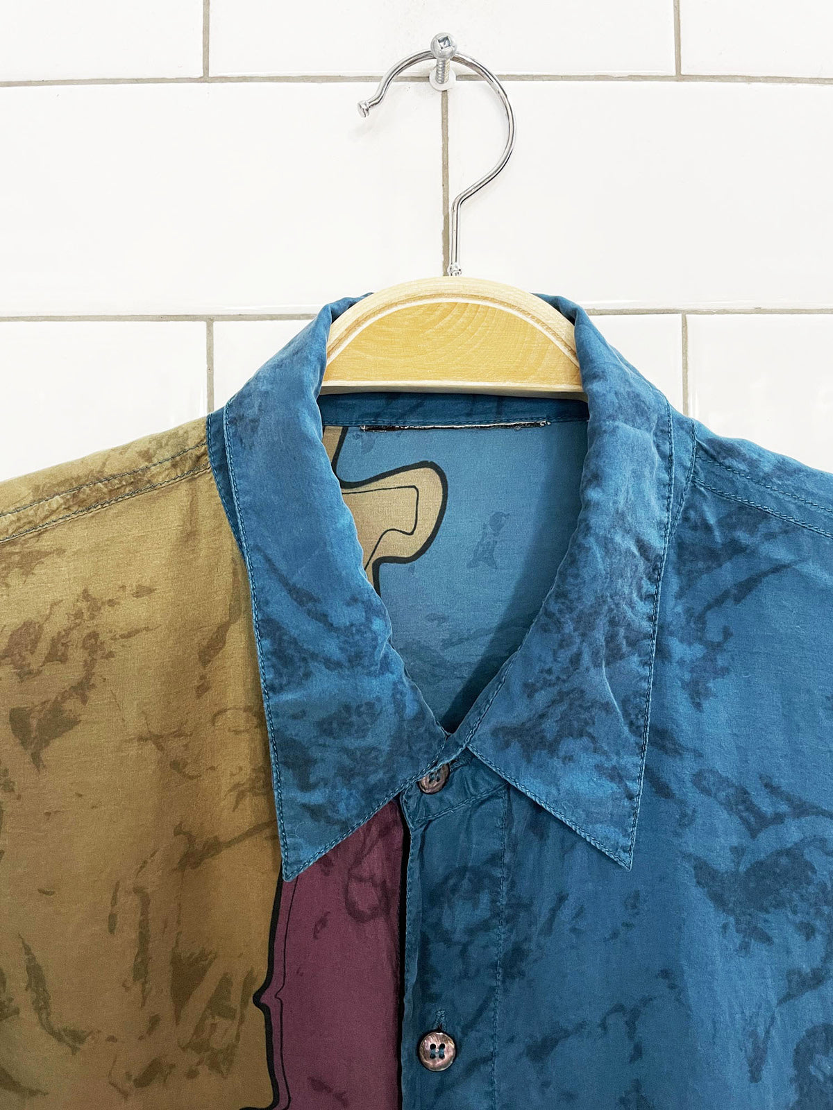 vintage 100% silk abstract face art full button shirt