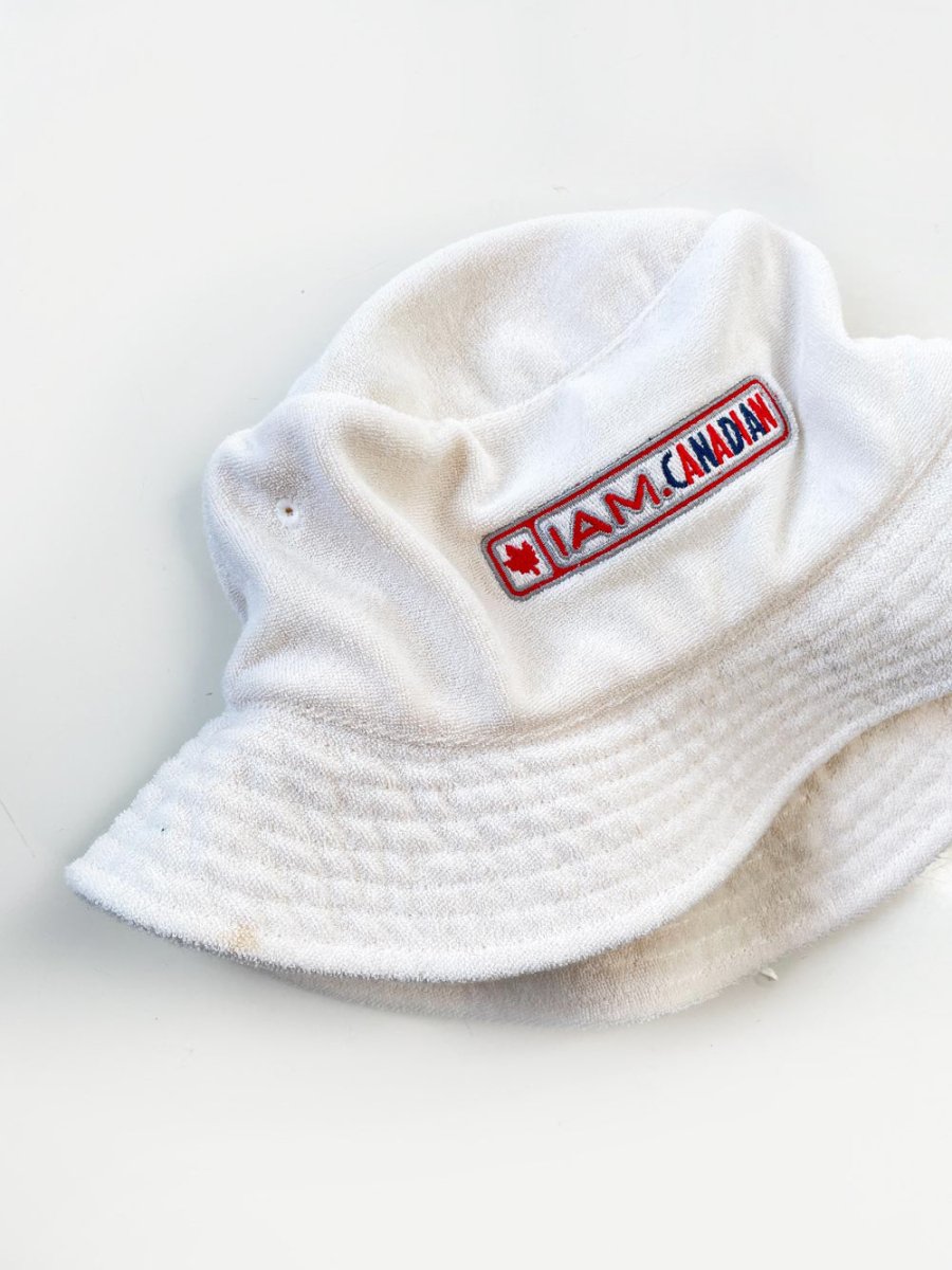 vintage 00s i am canadian beer terry bucket hat - good market thrift store