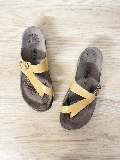 mephisto helen patent thong sandal - good market thrift store