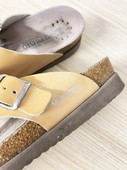 mephisto helen patent thong sandal - good market thrift store