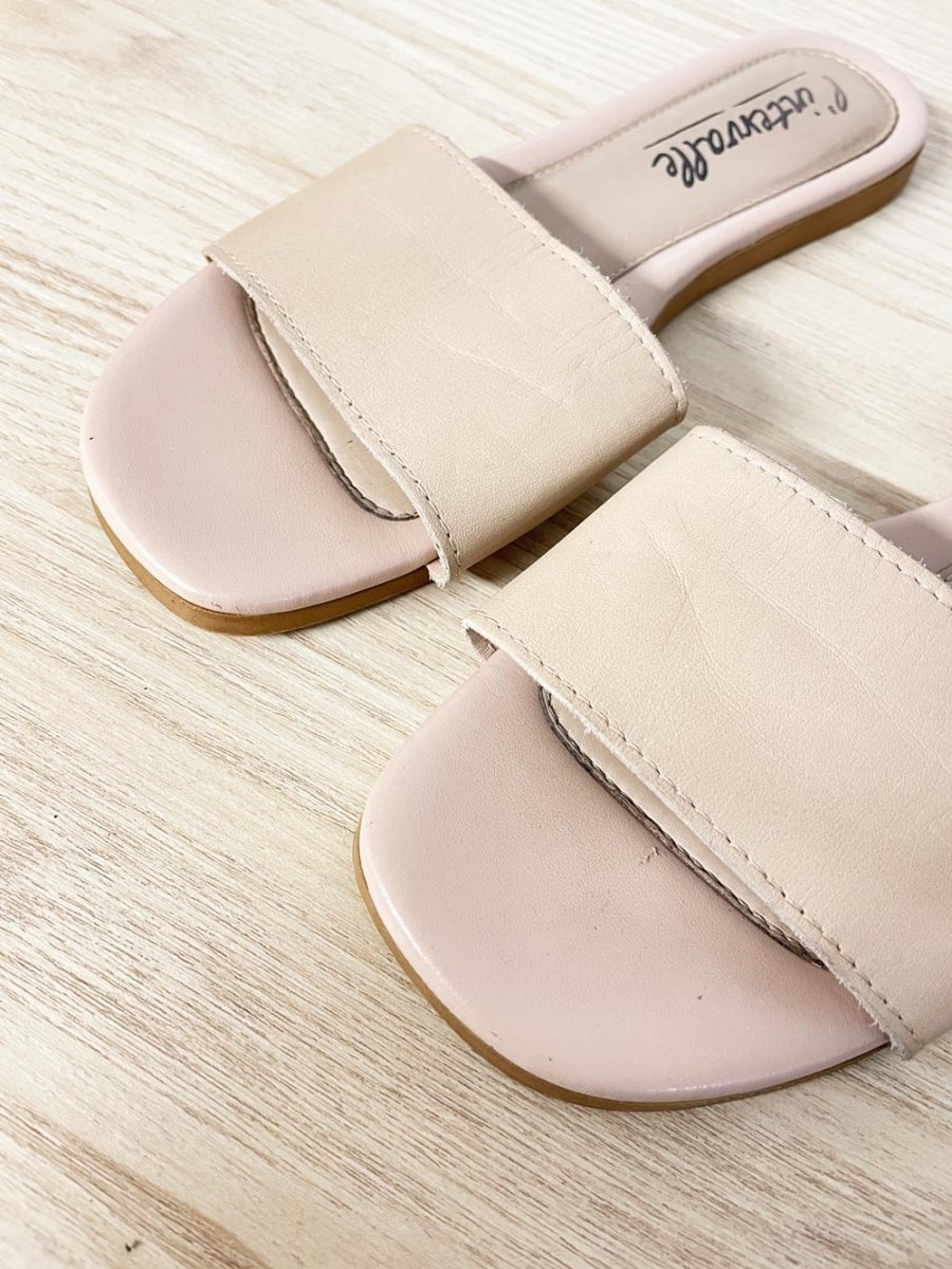 l'intervalle leather slip on sandal - good market thrift store