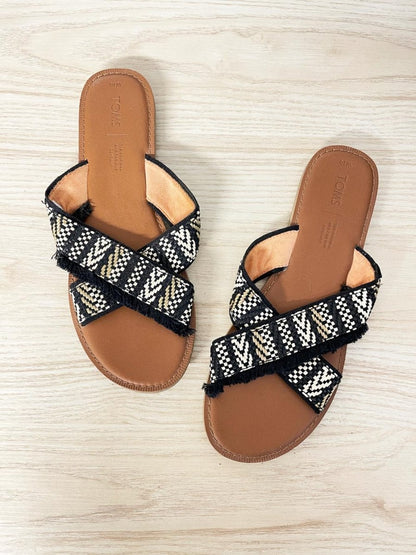 toms viv woven fringe criss cross sandal - good market thrift store