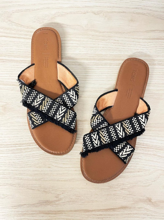 toms viv woven fringe criss cross sandal - good market thrift store