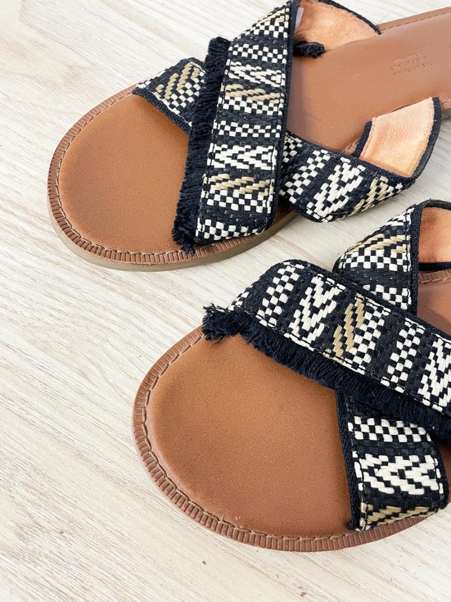 toms viv woven fringe criss cross sandal - good market thrift store